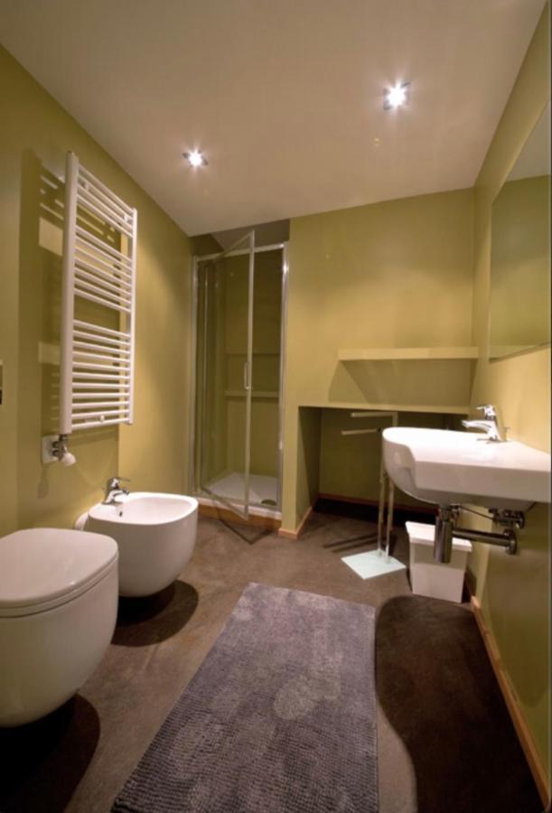 Aymon De Challant Apartment